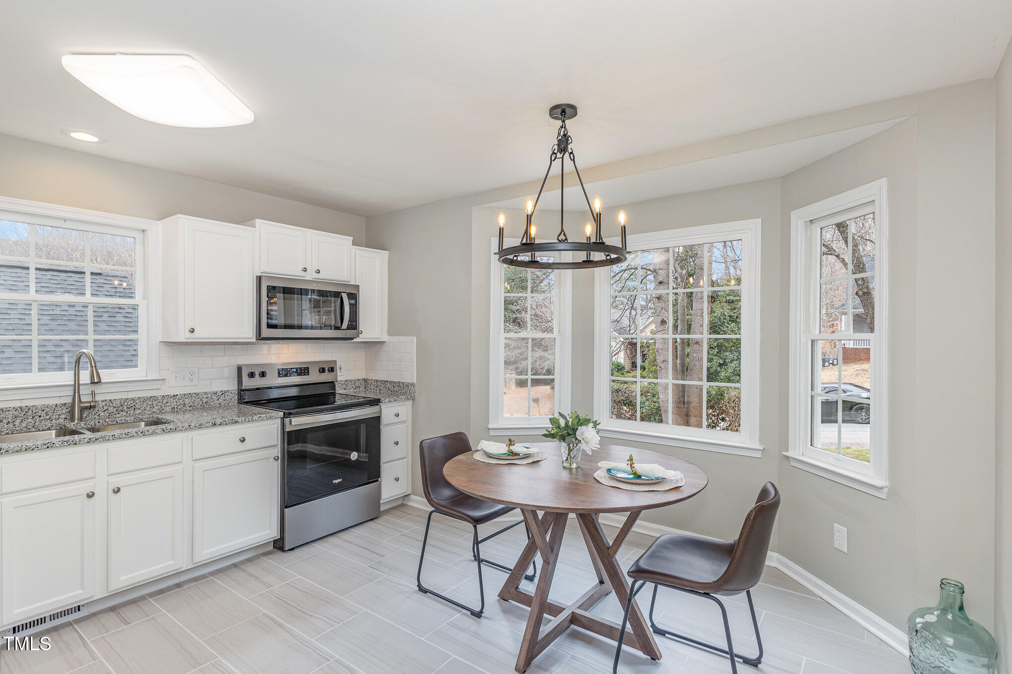 904 Amersham Lane
