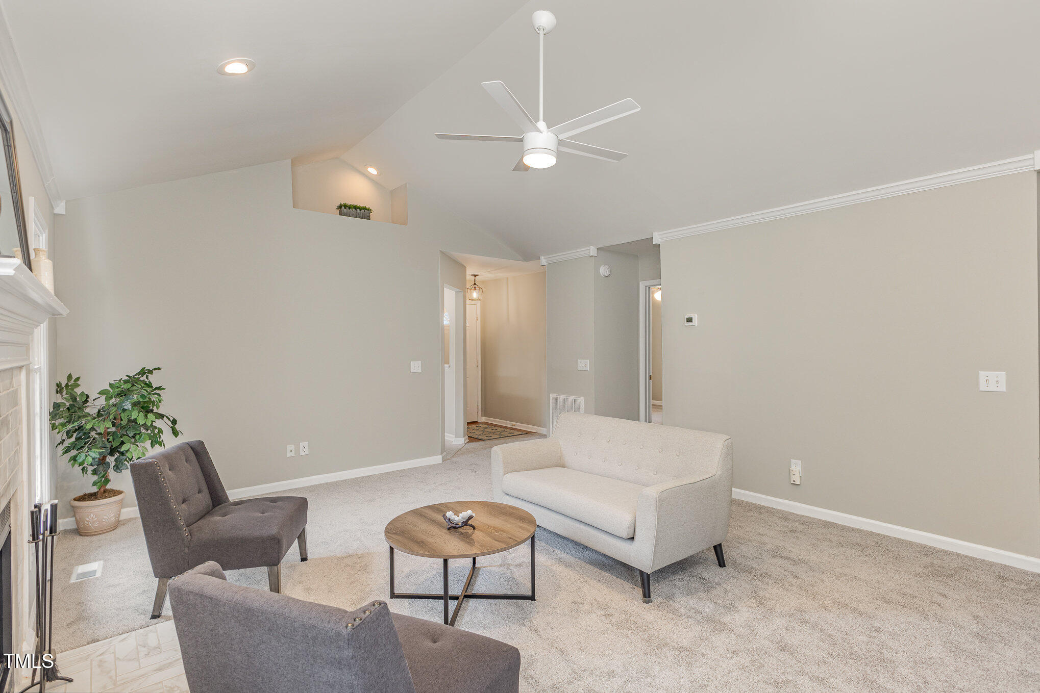 904 Amersham Lane
