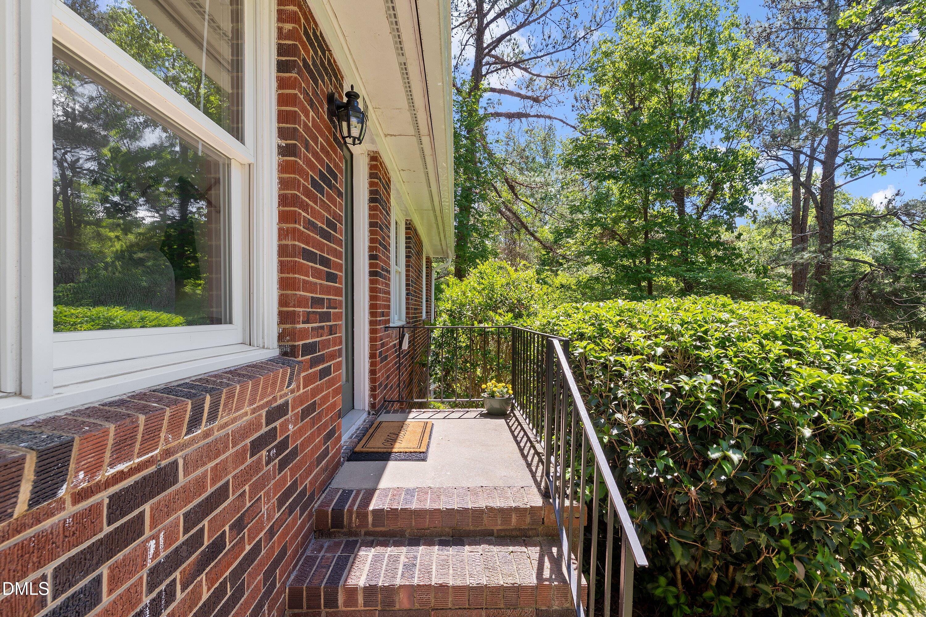 404 Northside Drive