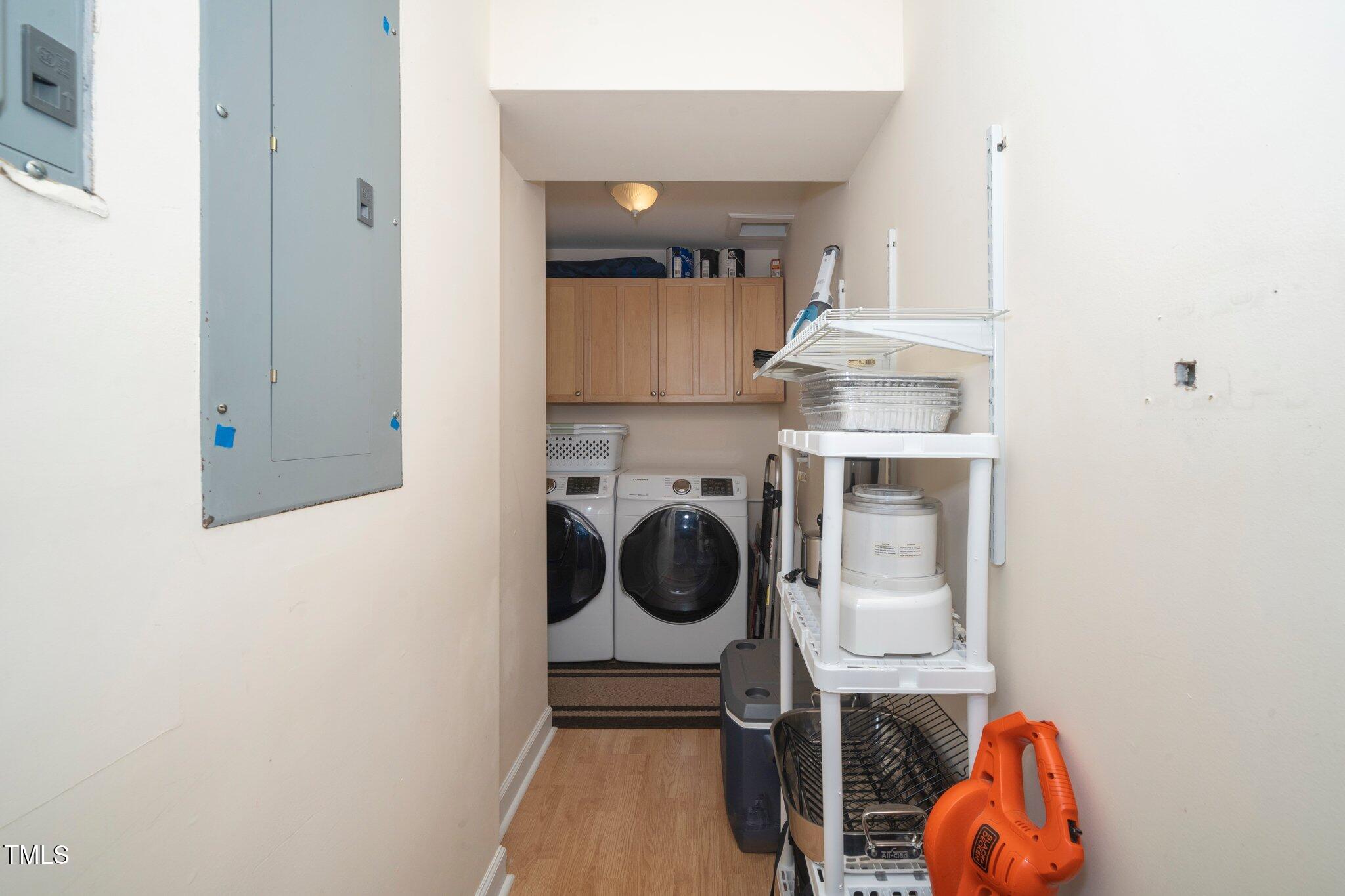 Cary, North Carolina 27511, United States, 6 Bedrooms Bedrooms, ,5 BathroomsBathrooms,Residential,Active,169023