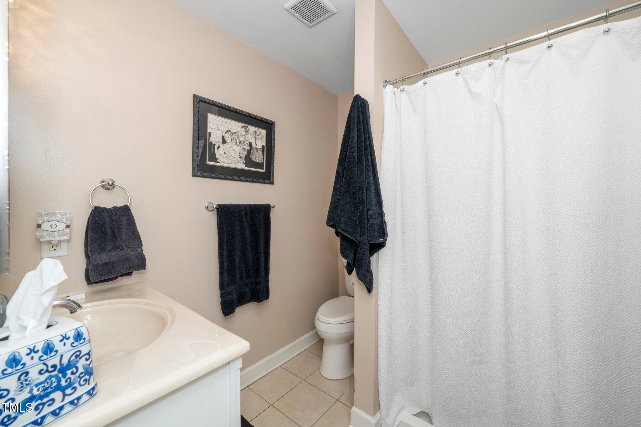 Cary, North Carolina 27511, United States, 6 Bedrooms Bedrooms, ,5 BathroomsBathrooms,Residential,Active,169023