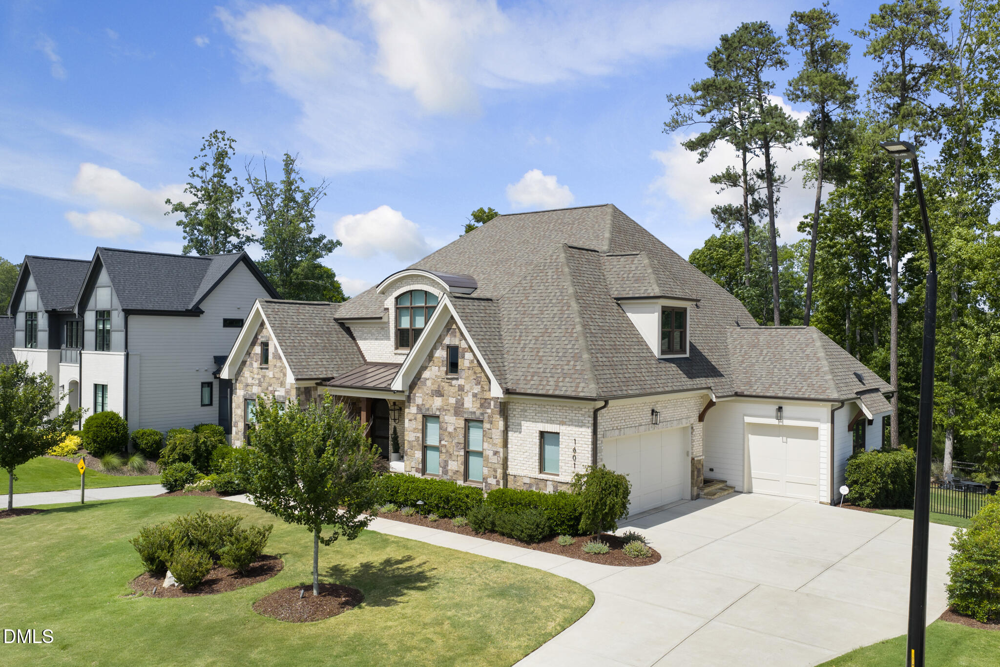 1601 Montvale Grant Way
