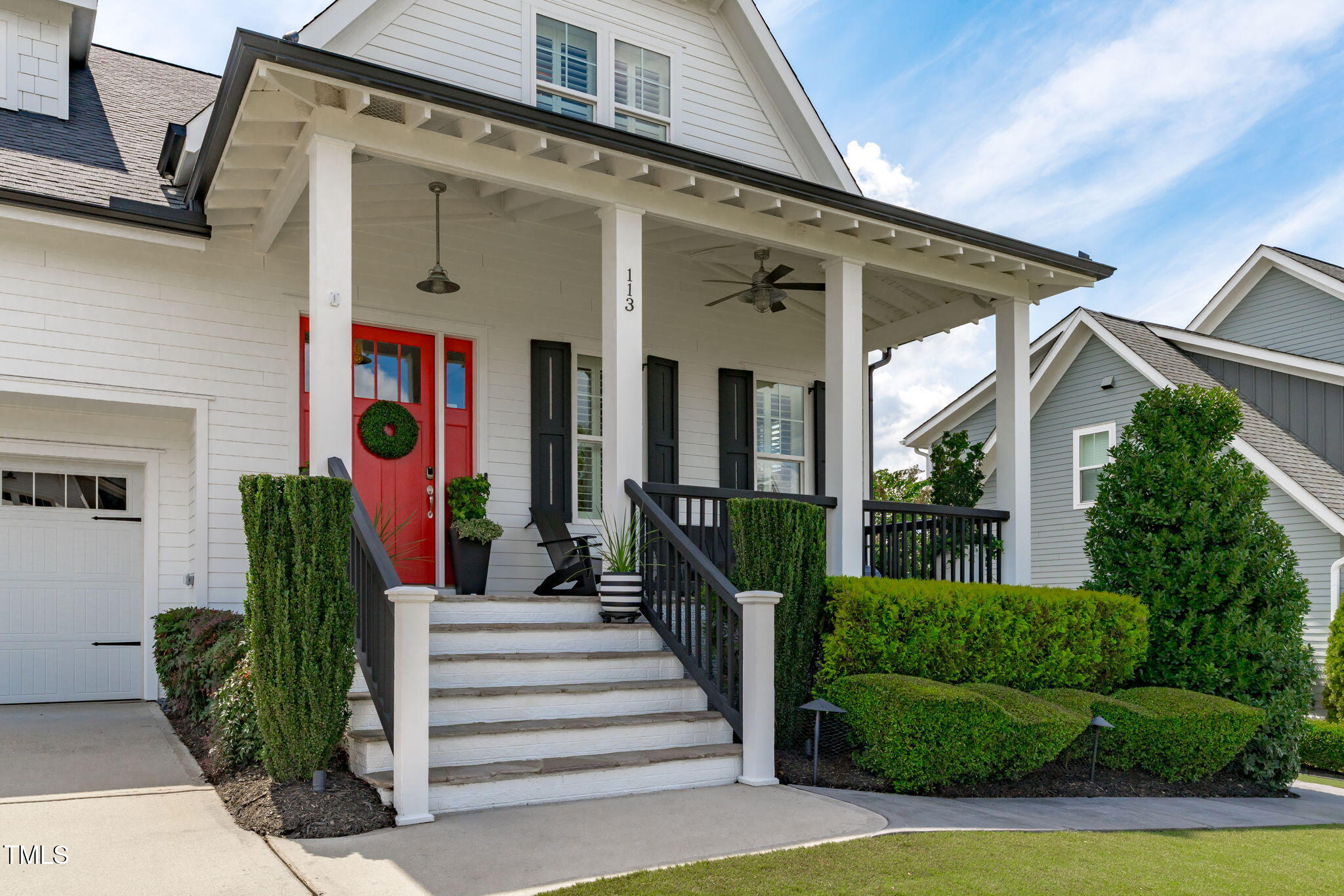 113 Splendid Oak Court