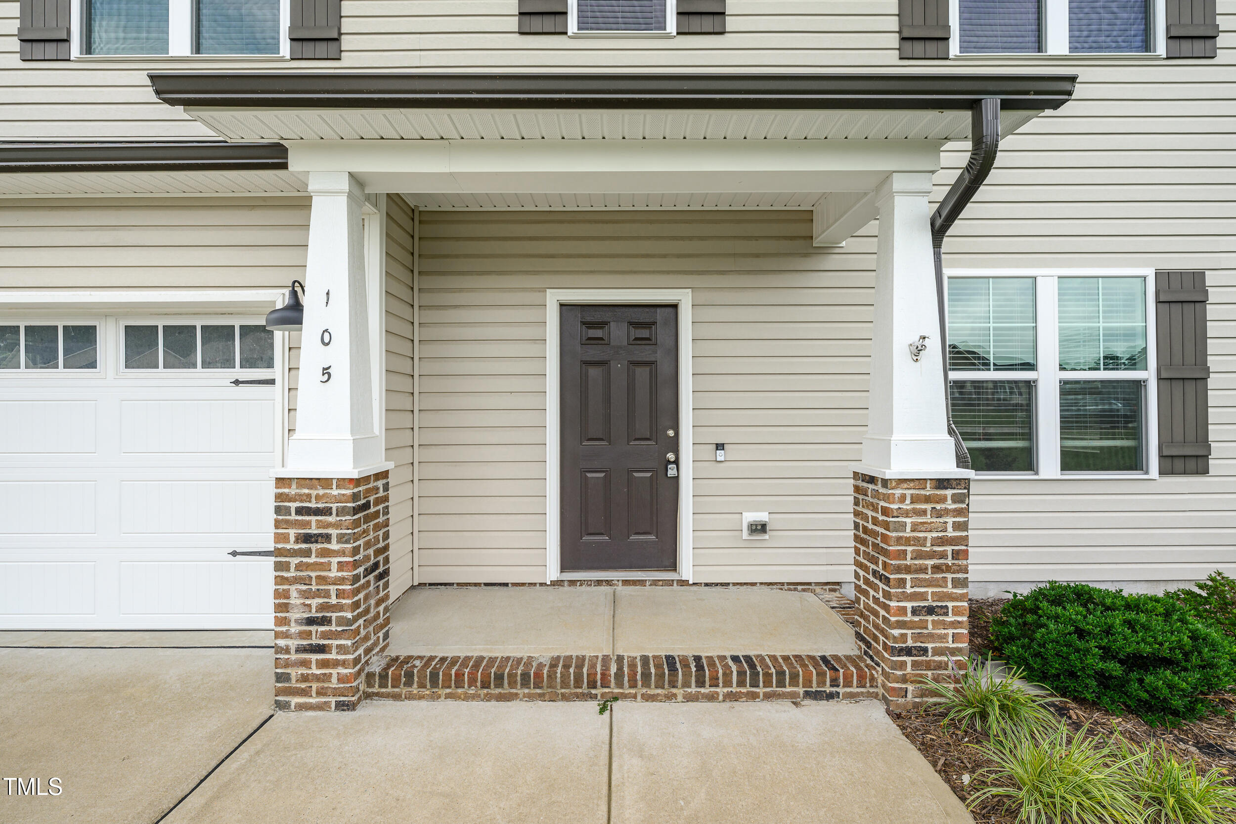 105 Langdon Chase Way