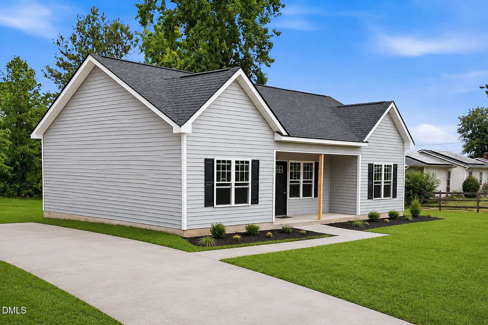 1126 Aquilla Road