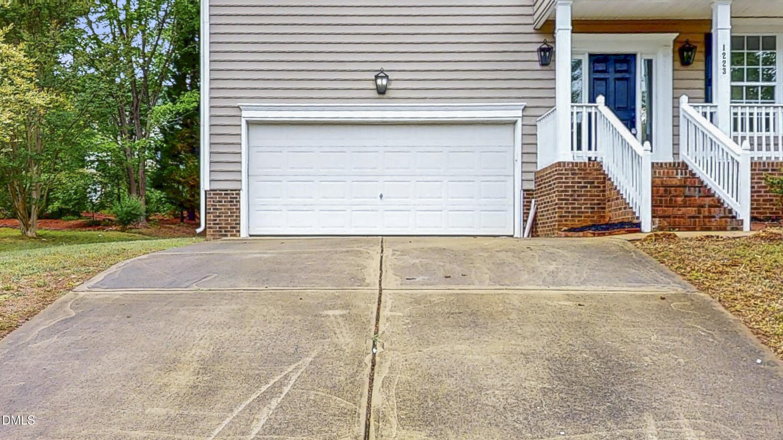 1223 Arbor Greene Drive