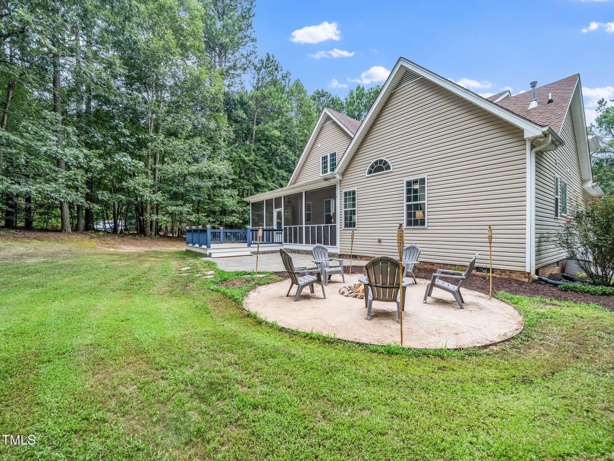 3718 Sapphire Court