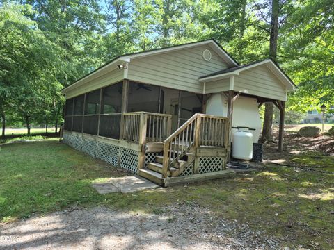 121-123 White Eagle Drive Louisburg NC 27549
