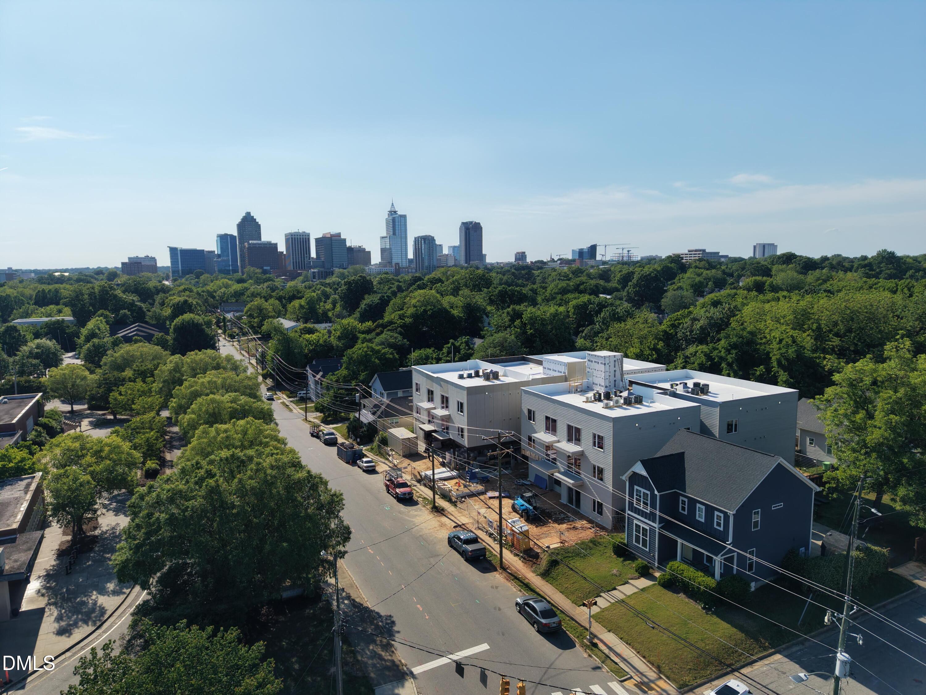 709 E Lenoir Street 201