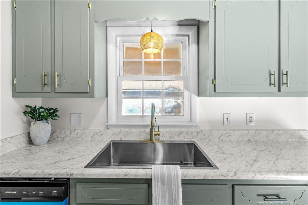 2175 Quailridge Drive