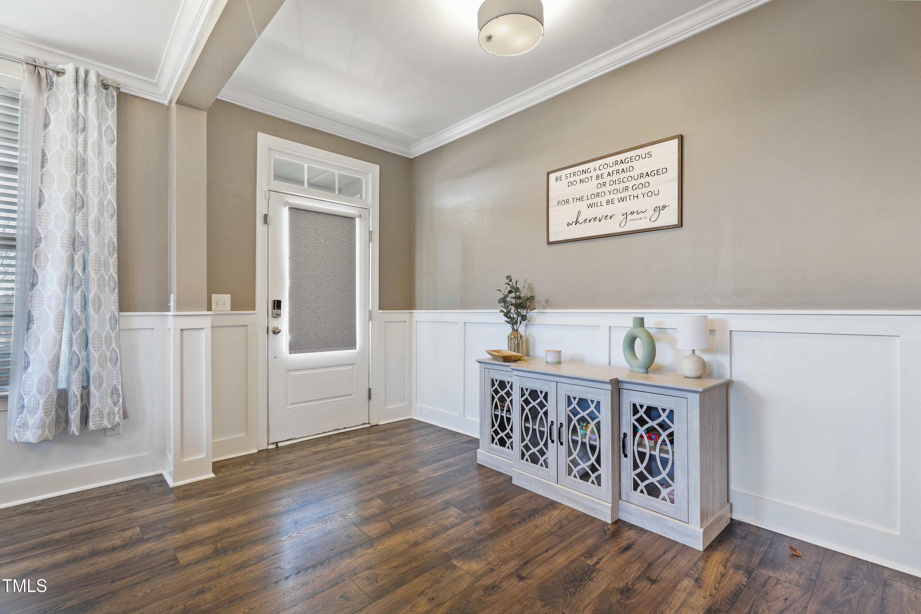 4913 Sunset Stream Drive