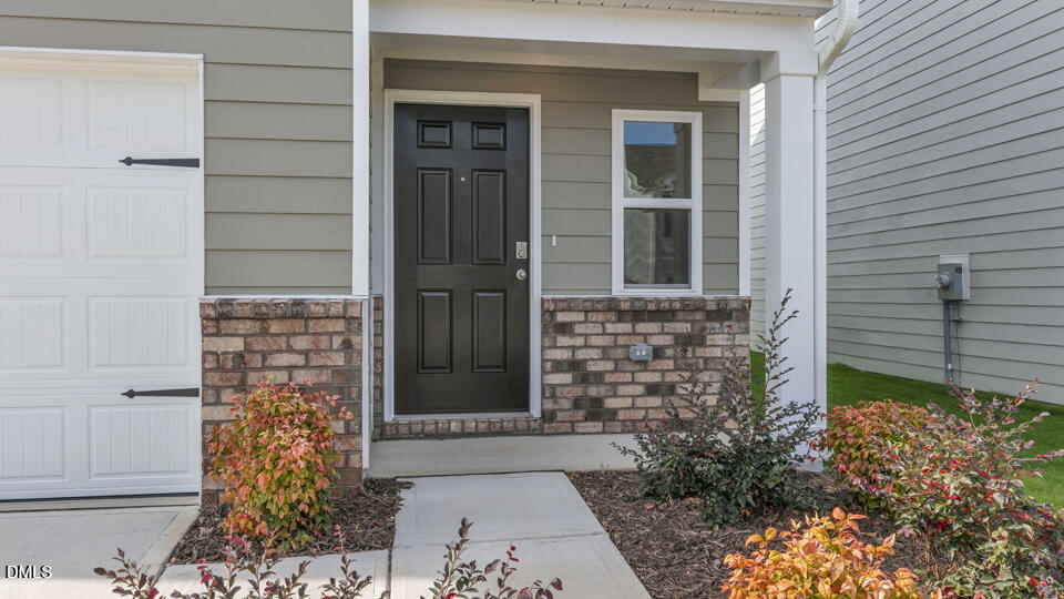 632 Stream Walk Crossing