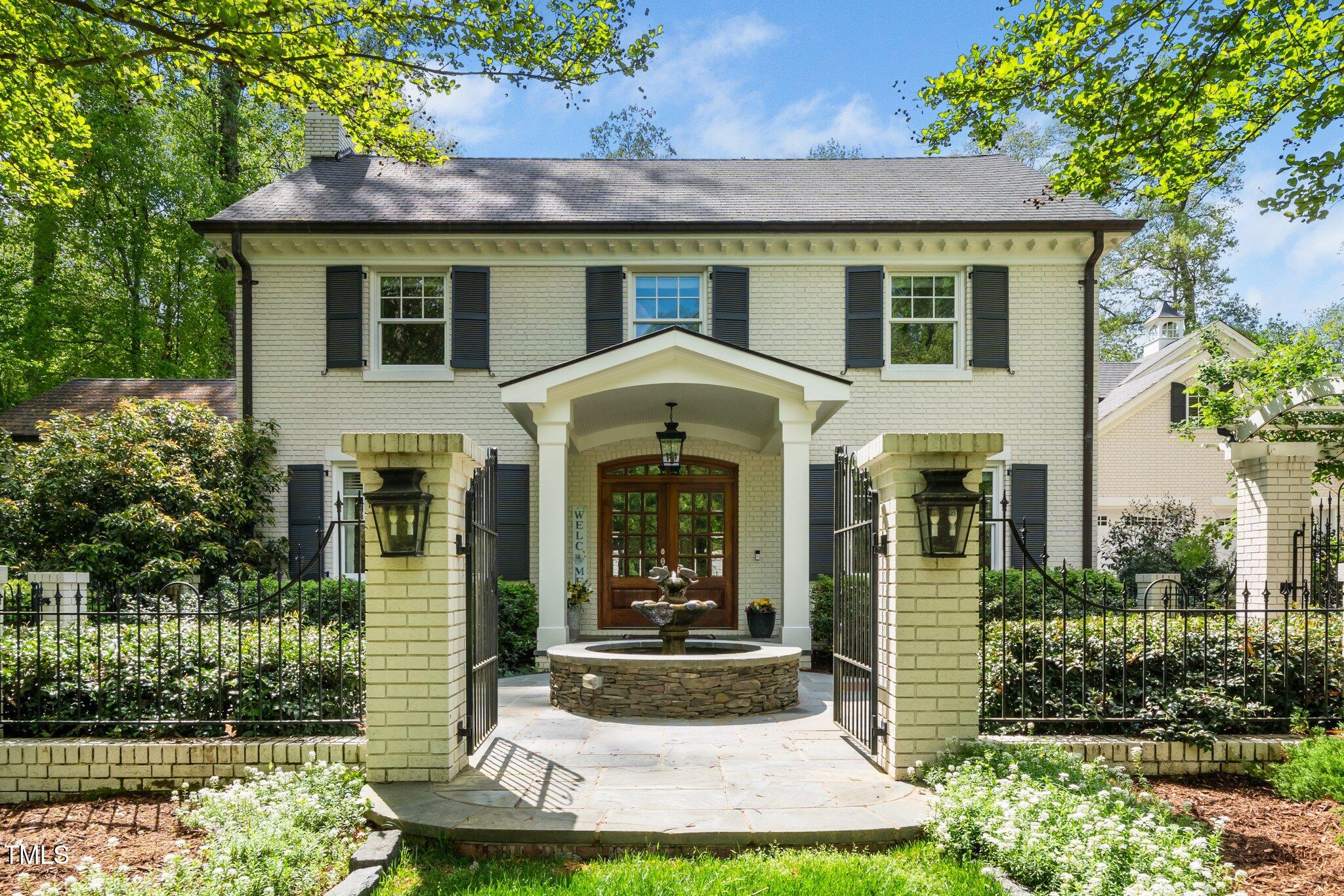 2105 White Oak Road