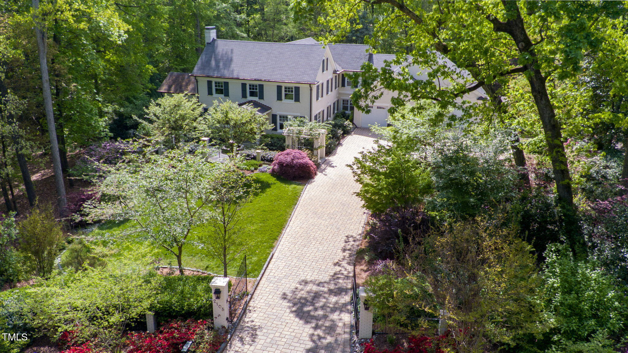 2105 White Oak Road