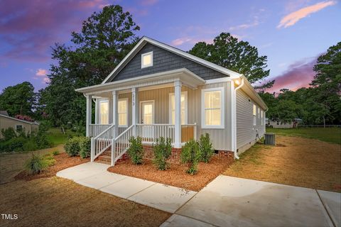 213 Maye Street Dunn NC 28334