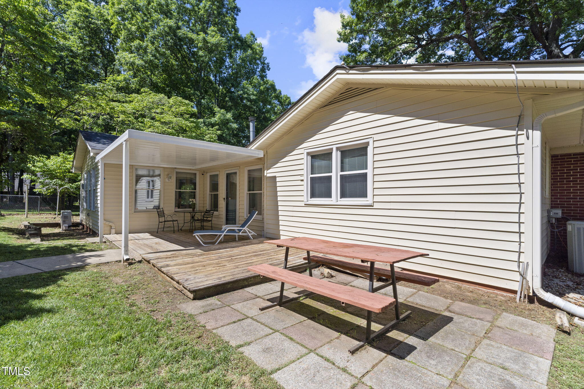 5517 Spring Road