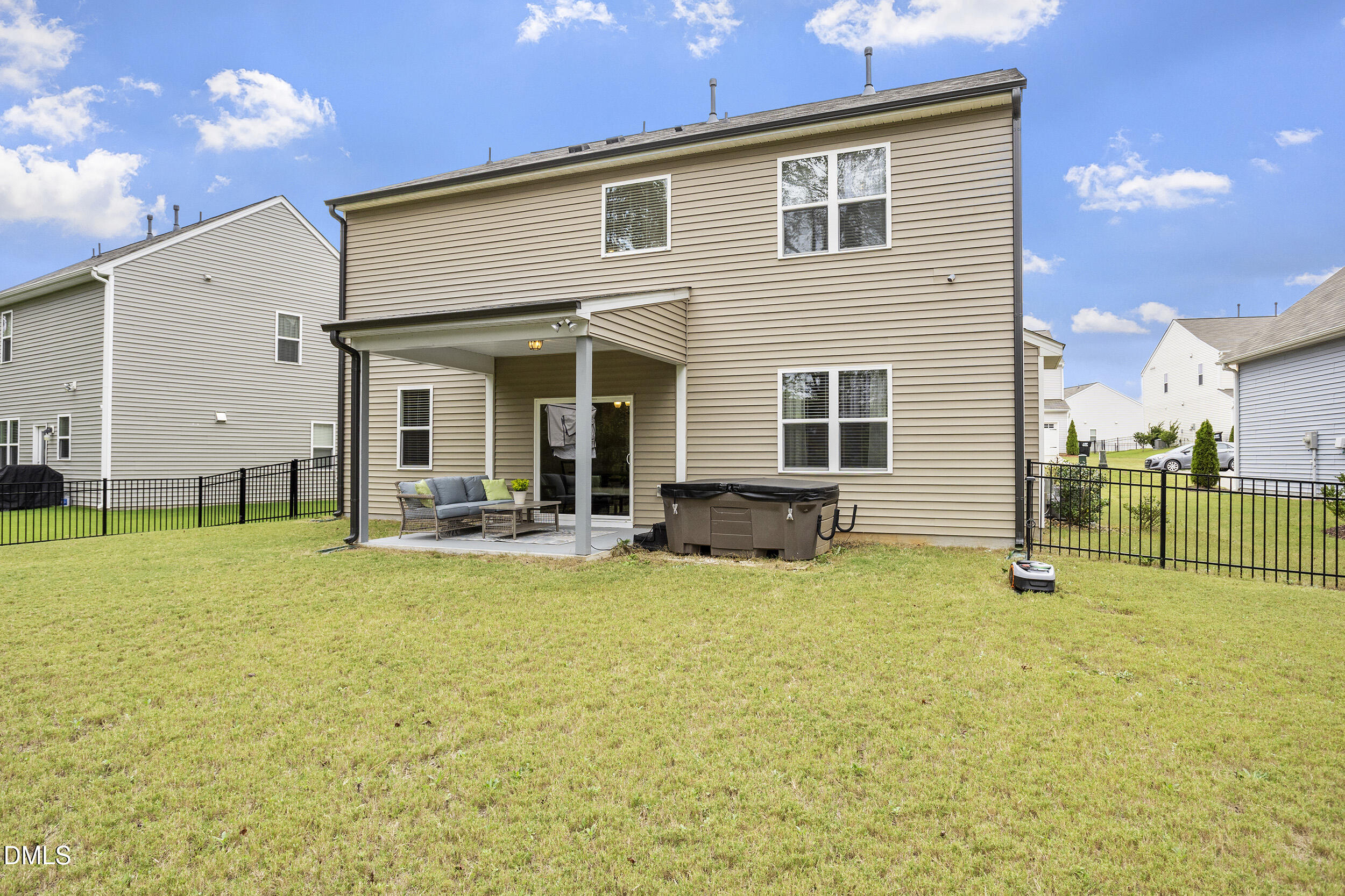 103 S Stonehaven Way