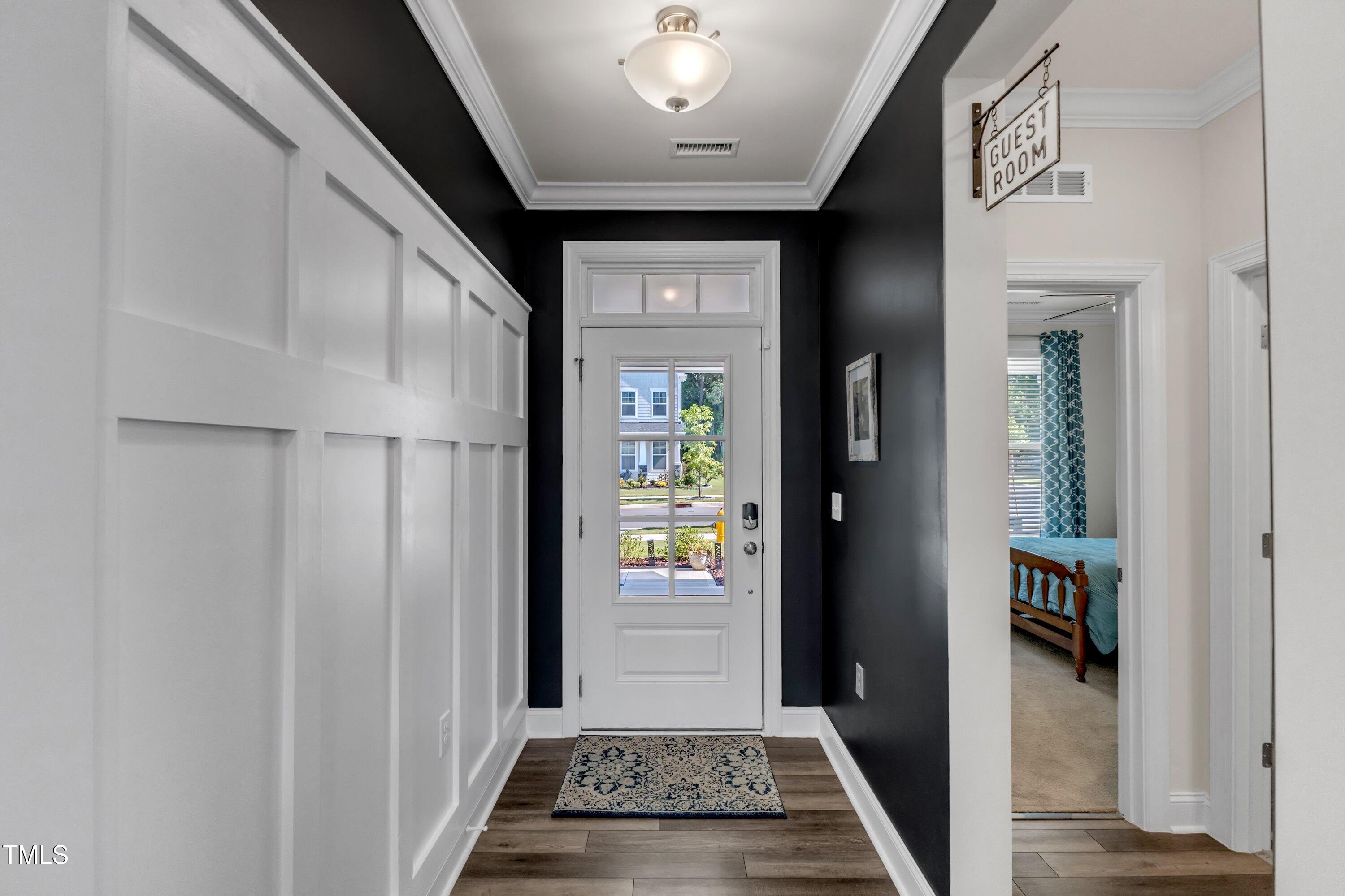 1526 Cloverfield Court