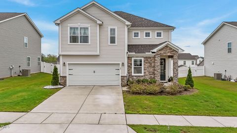 25 Hartford Lane Fuquay Varina NC 27526