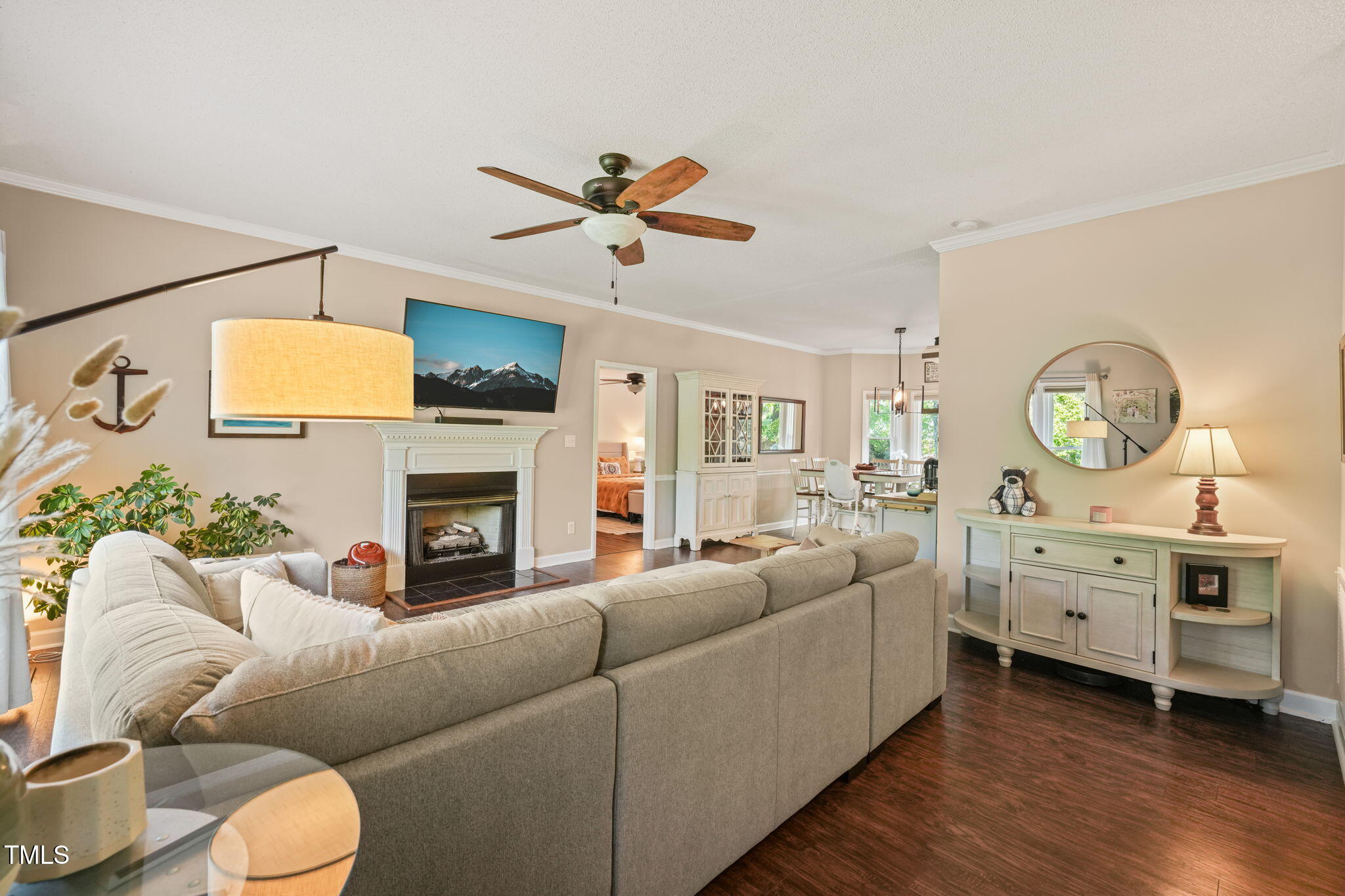 6324 Daybreak Drive