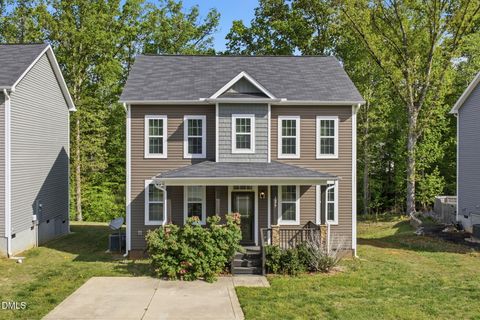 329 Chamberlain Drive Clayton NC 27527