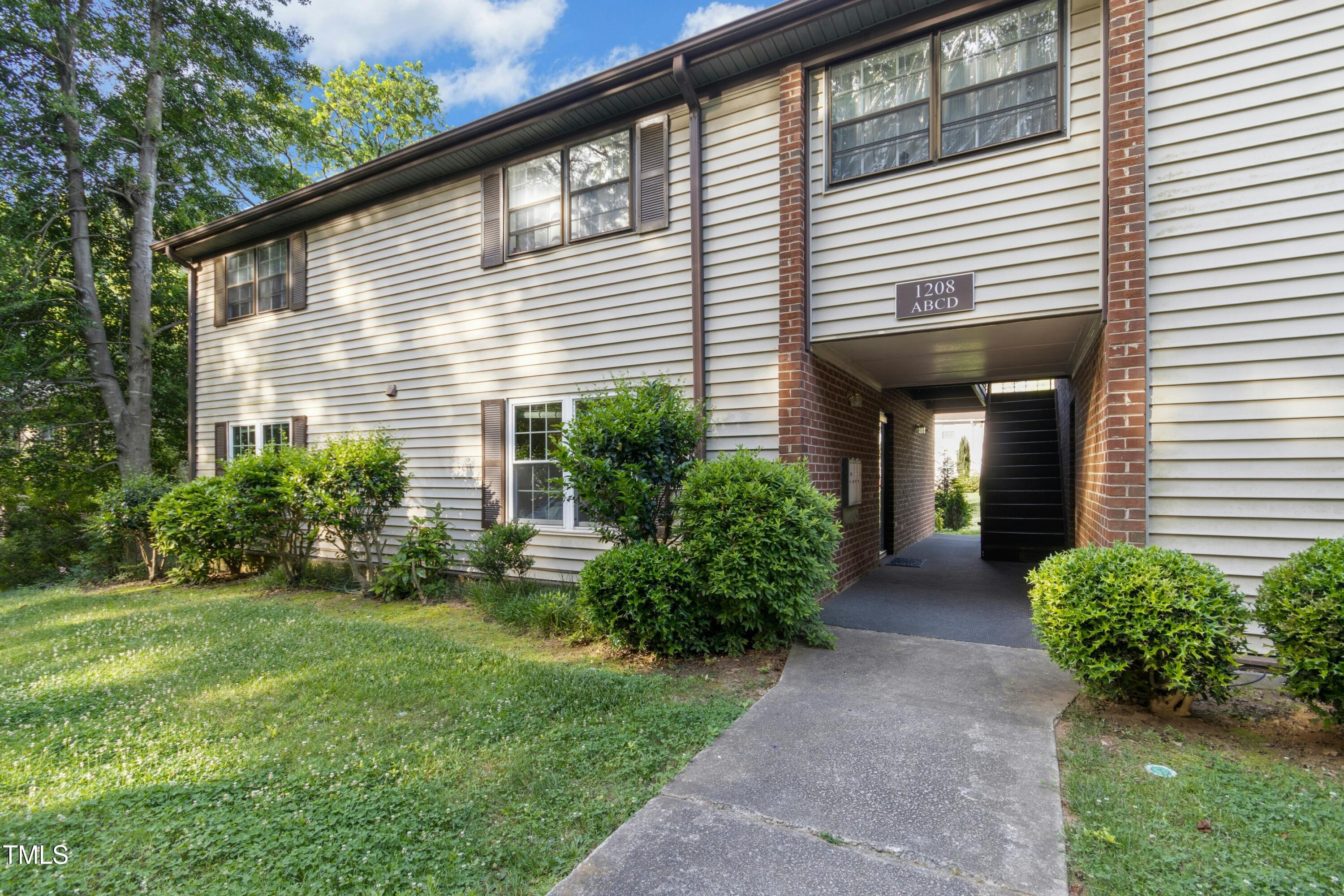 1208 Manassas Court A
