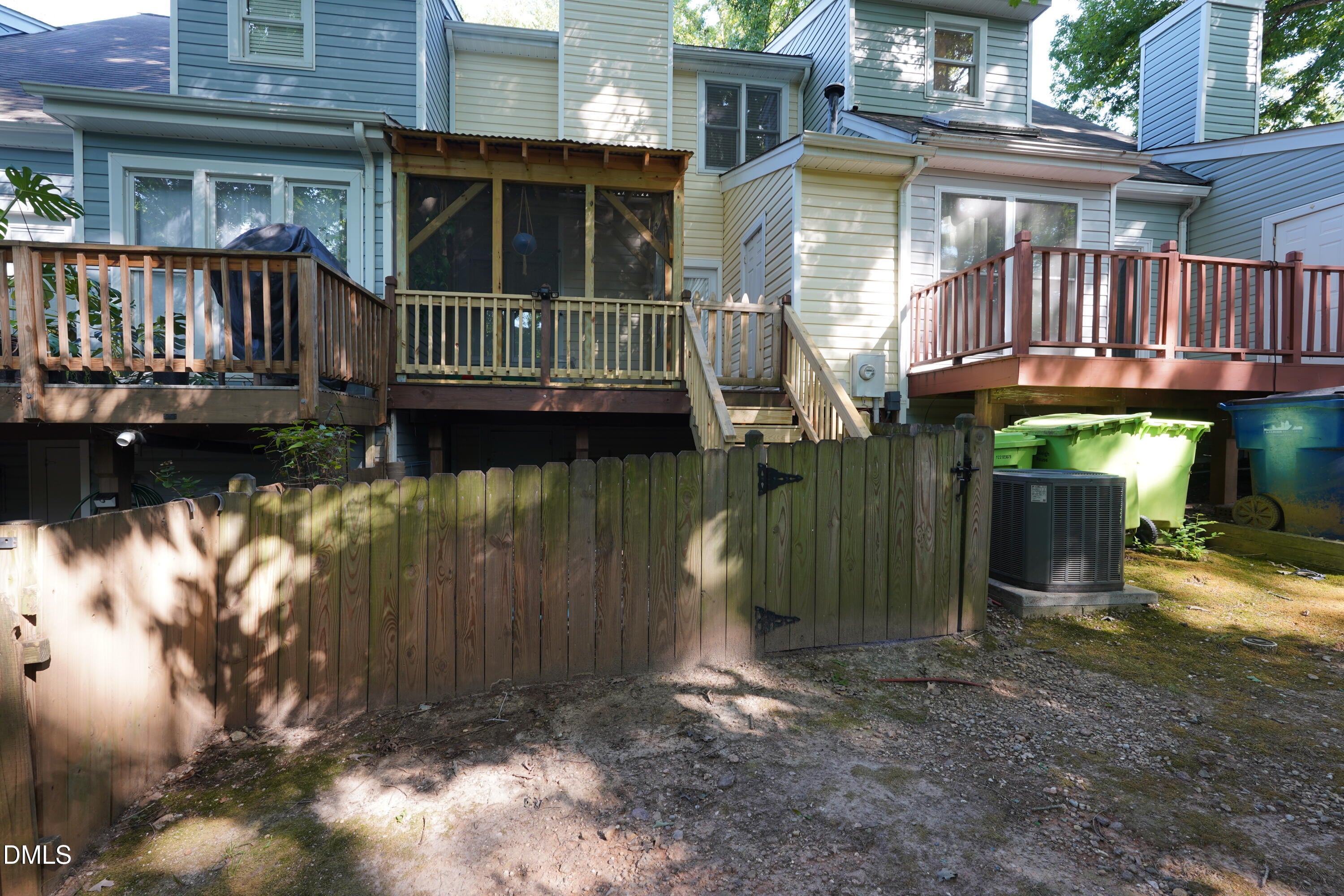 1636 Claiborne Court