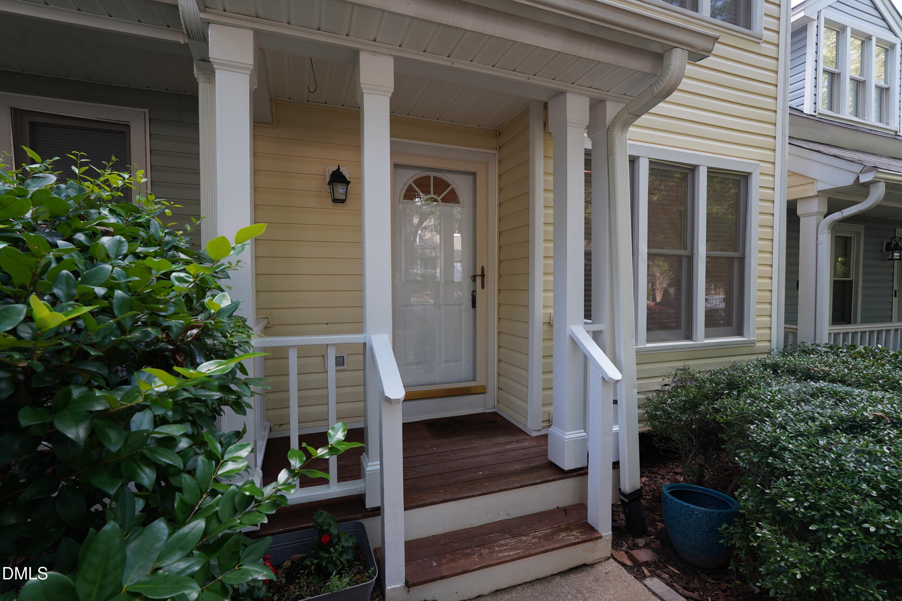 1636 Claiborne Court
