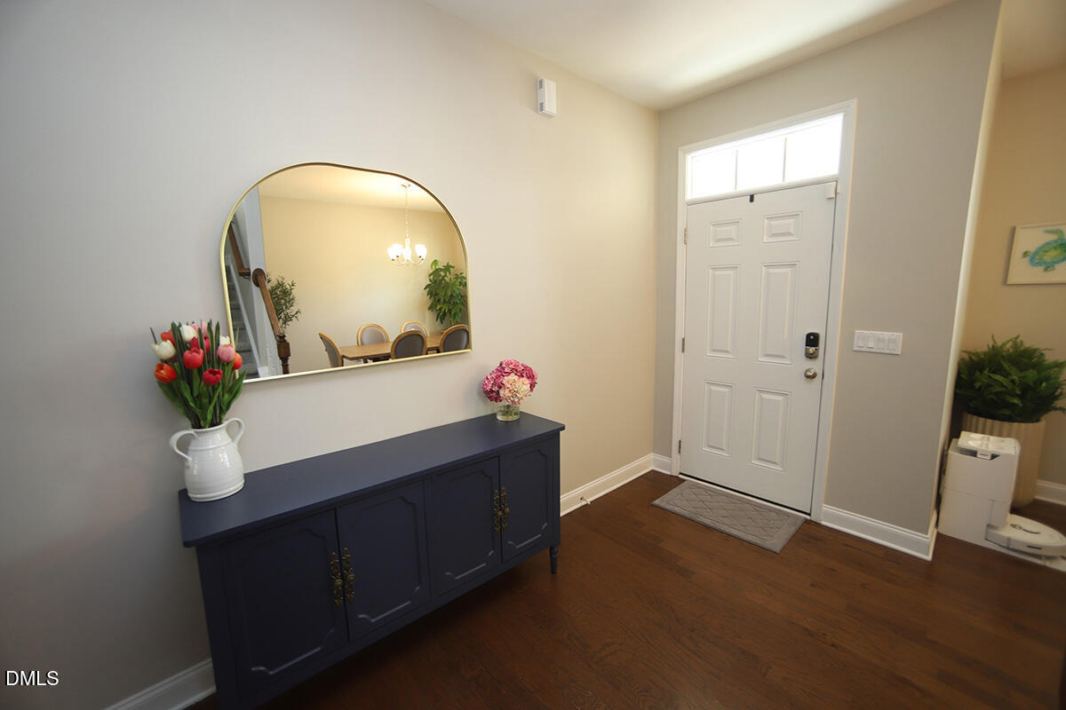 2909 Long Meadow Lane