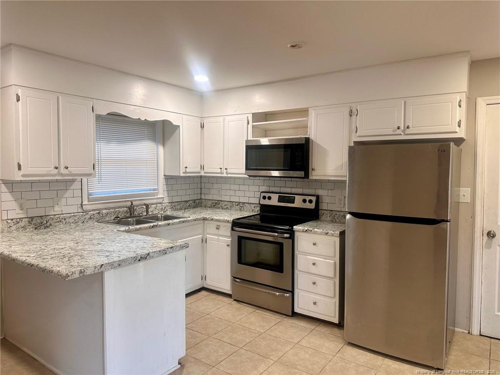 3318 Hunting Bay Drive