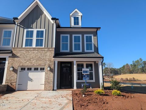 1117 Bell Heather Road 8 Durham NC 27703