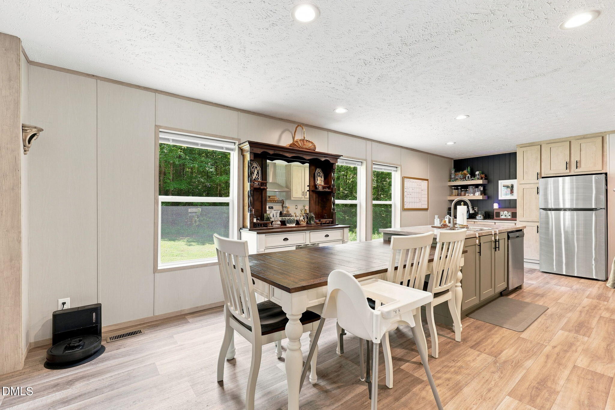 245 Oak Forest Lane