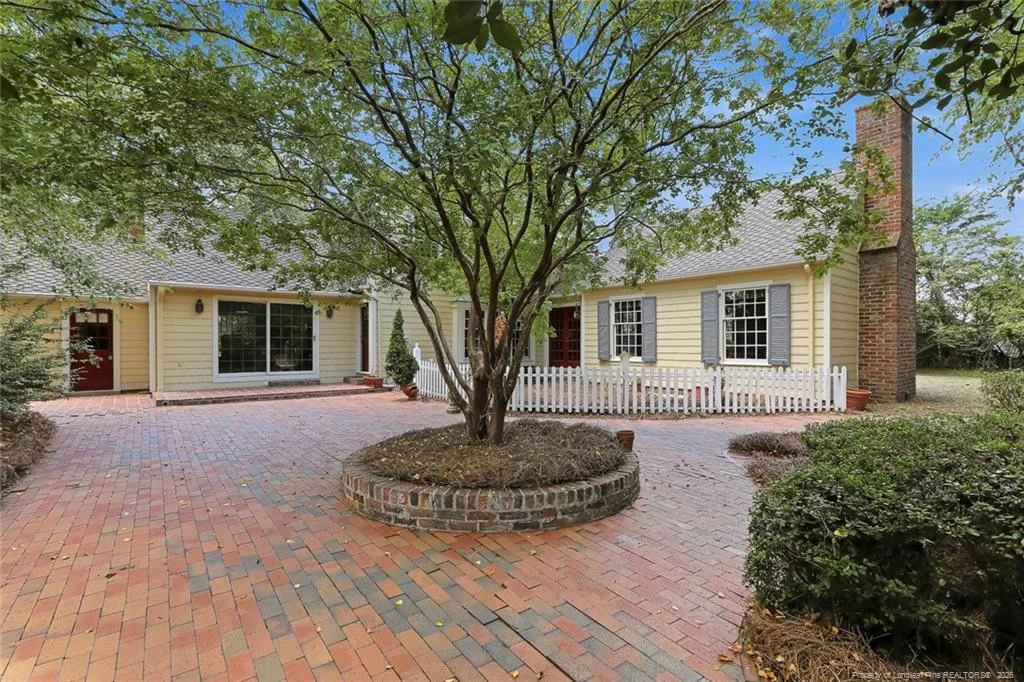 3415 Cemetery Road