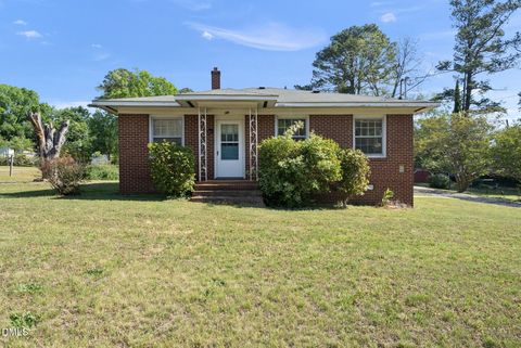 709 Wait Avenue Wake Forest NC 27587