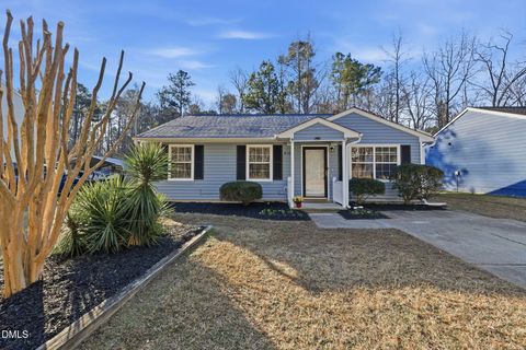 814 Shari Court Durham NC 27704