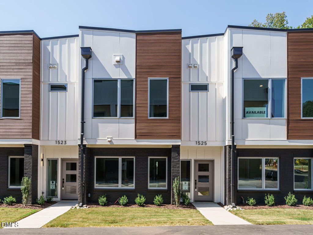 Photo of 1525 Urban Trace Lane, Raleigh, NC 27608 (MLS # 10139232)