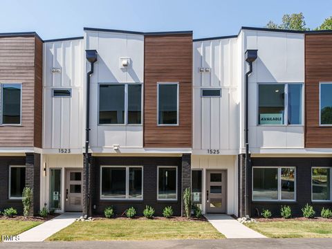 Photo of 1525 Urban Trace Lane, Raleigh, NC 27608 (MLS # 10139232)