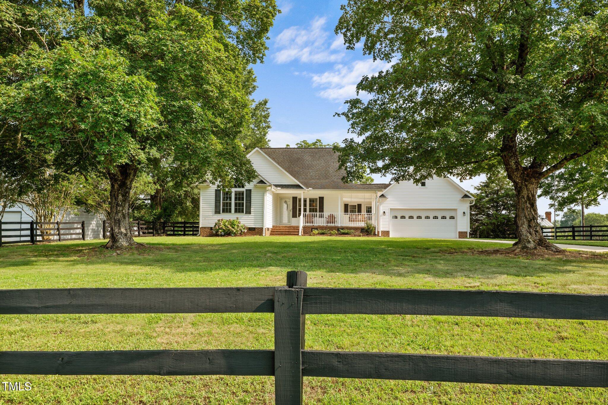 2856 Gwyn Road