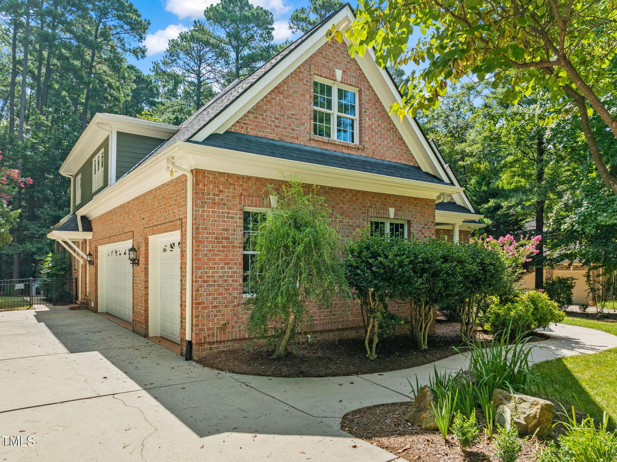 125 Colfax Drive