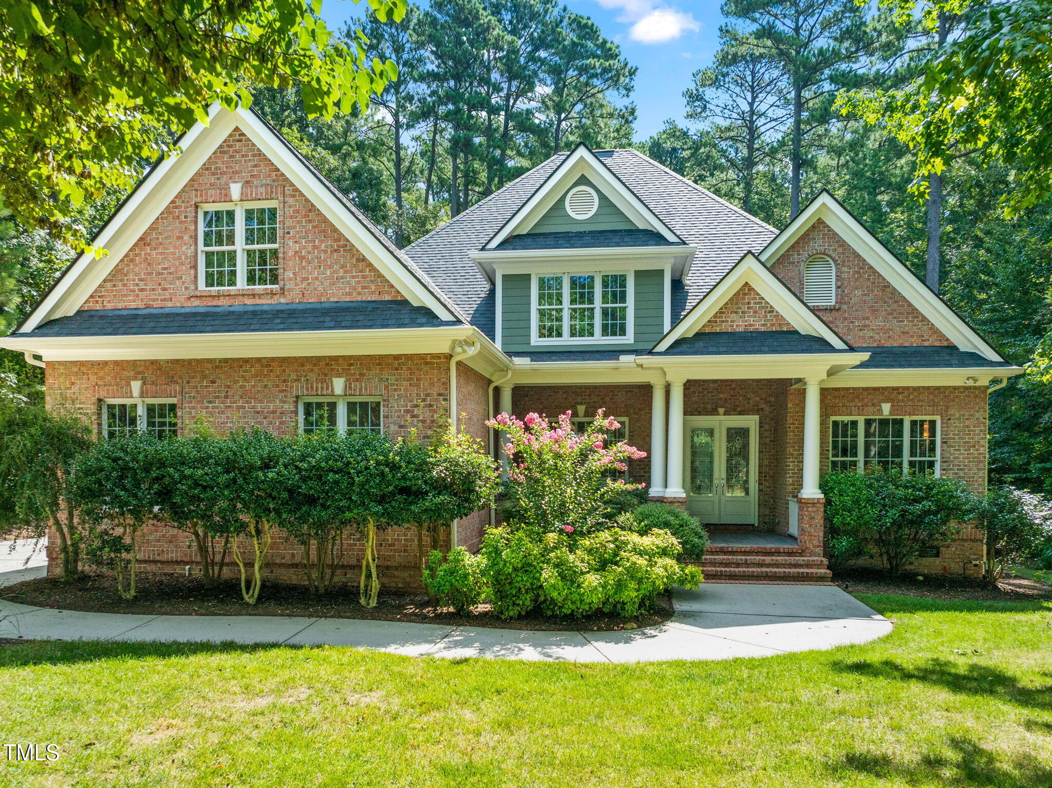 125 Colfax Drive