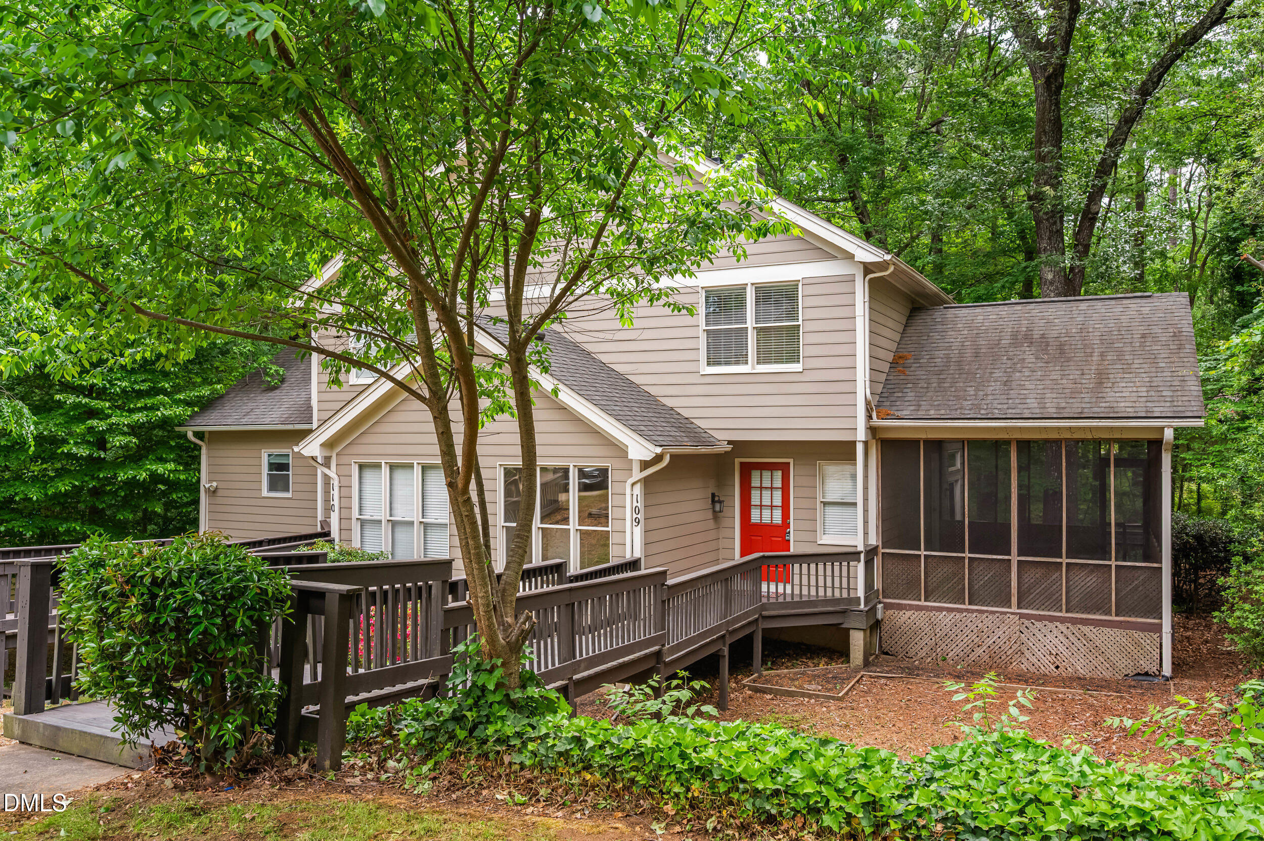 109 Mallard Court