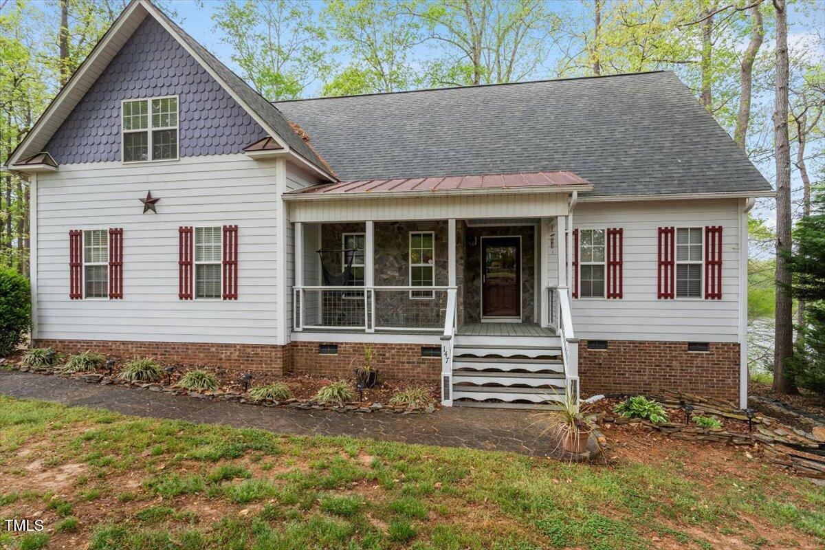 147 W Alex Drive