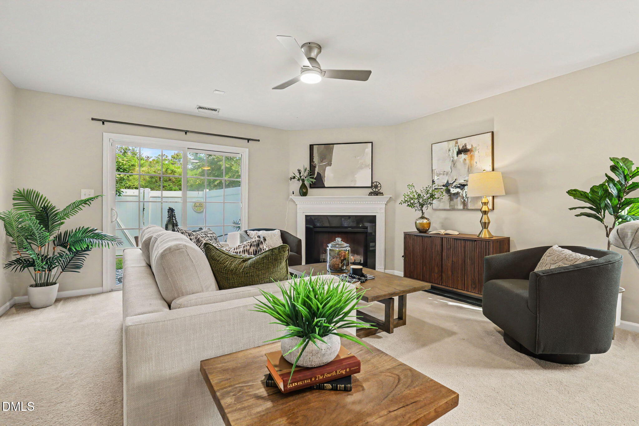 1925 Grassy Banks Drive