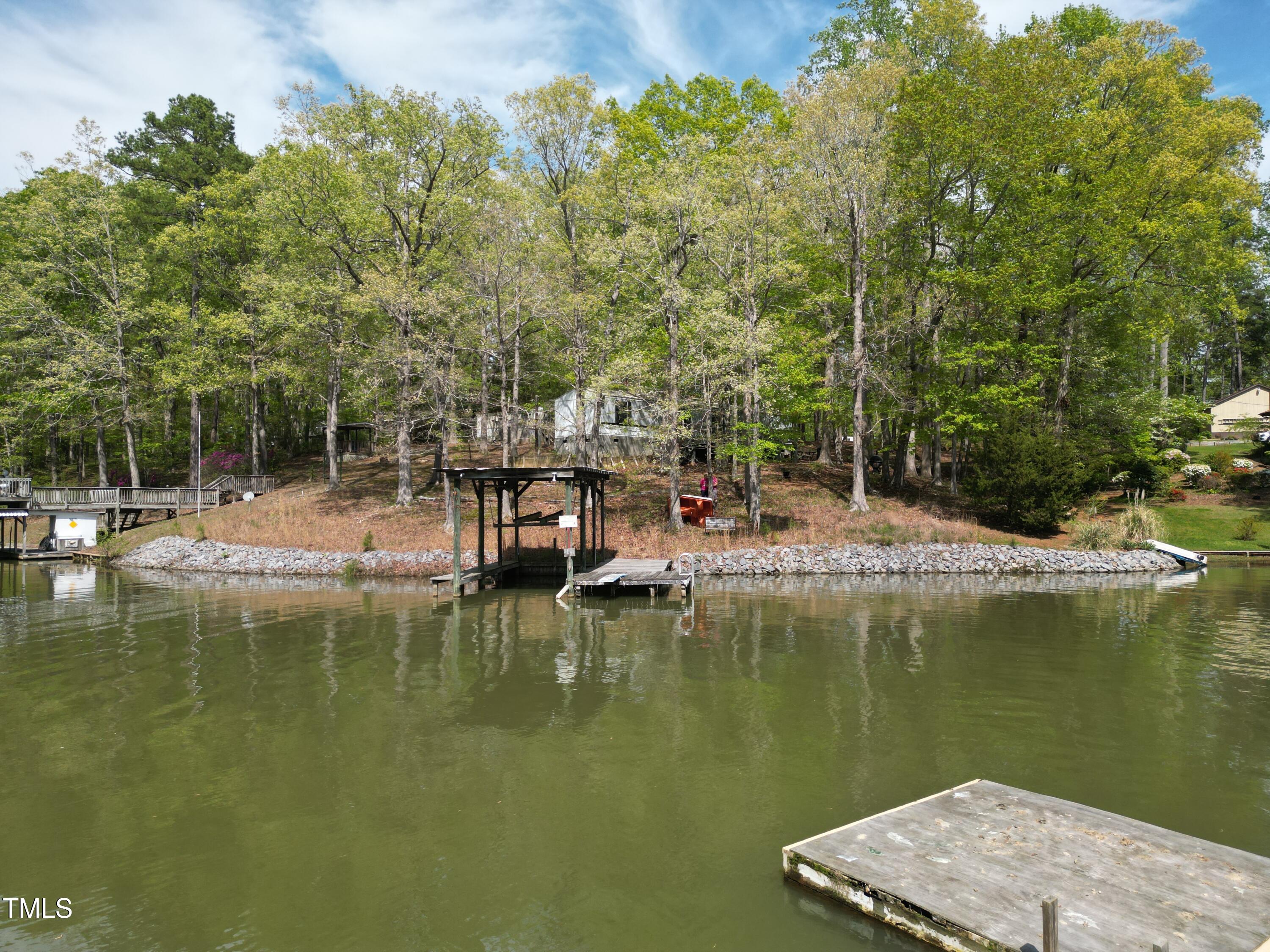 492 Richmond Rd