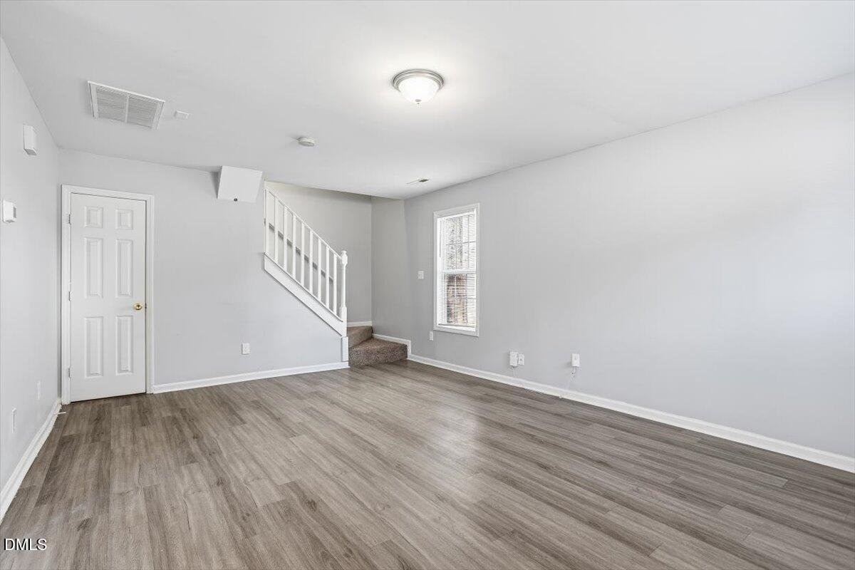 2826 Herndon Village Way