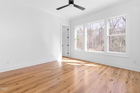 listing image 53