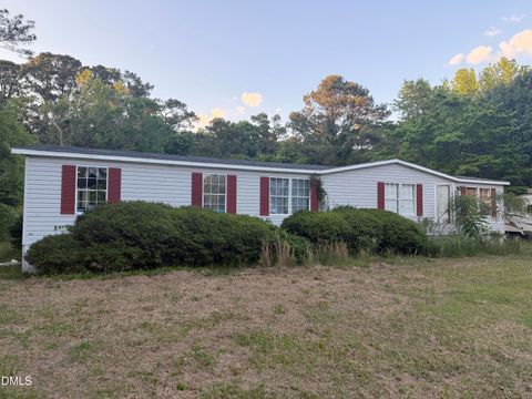 1511 Scallywag Road Fayetteville NC 28306