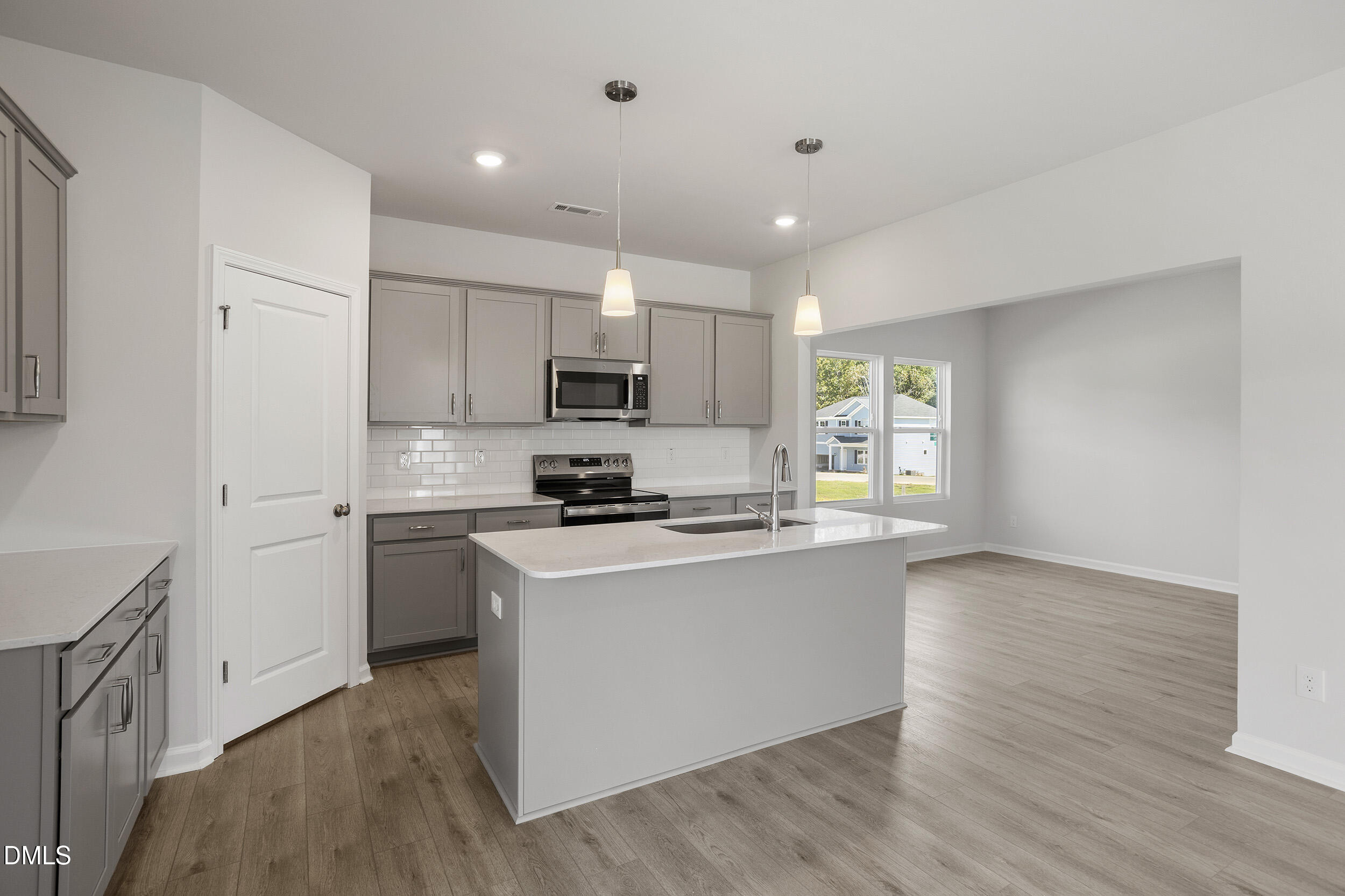 24 Osgood St. Street Lot 14