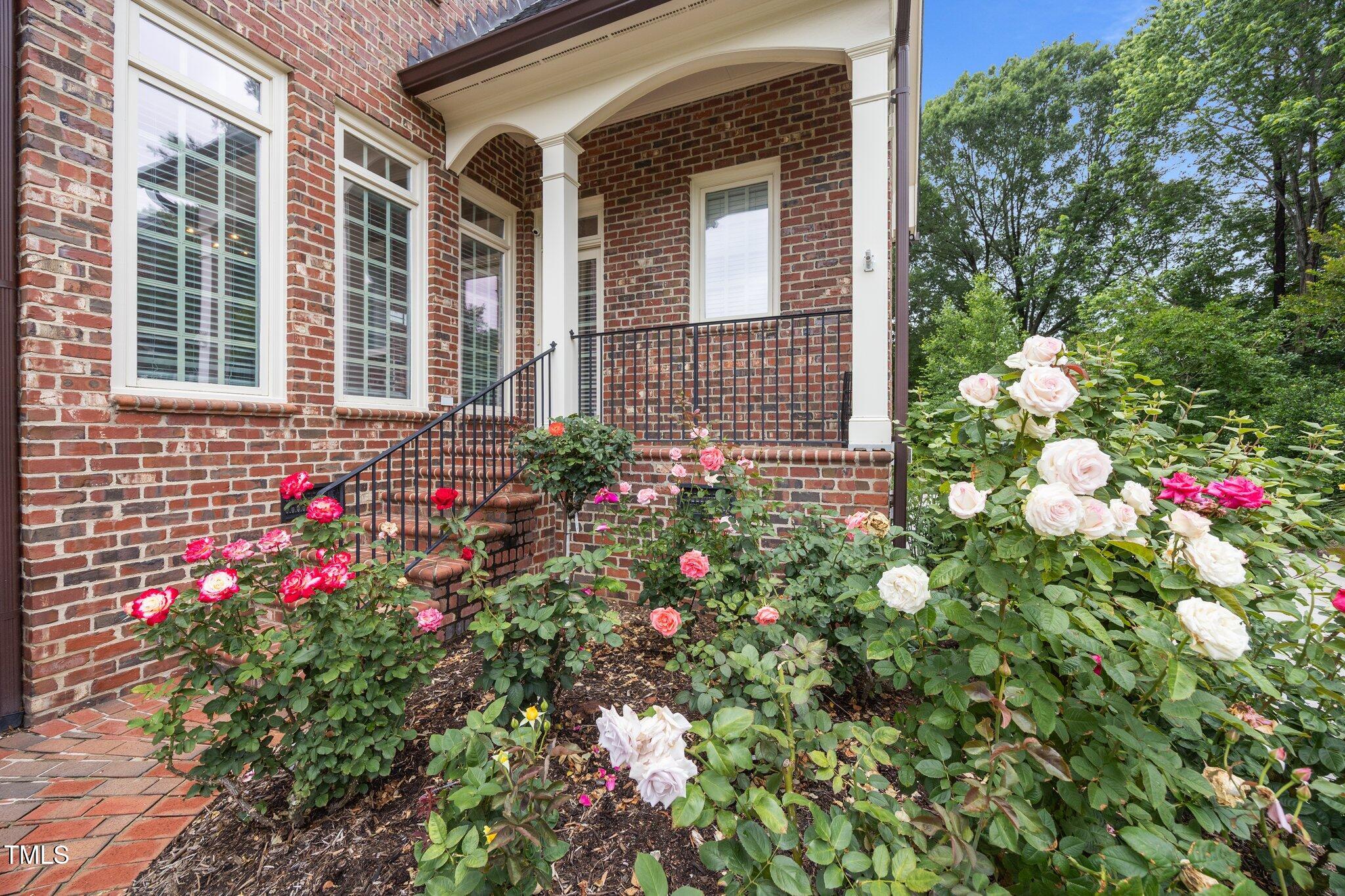 2035 Stuart Court