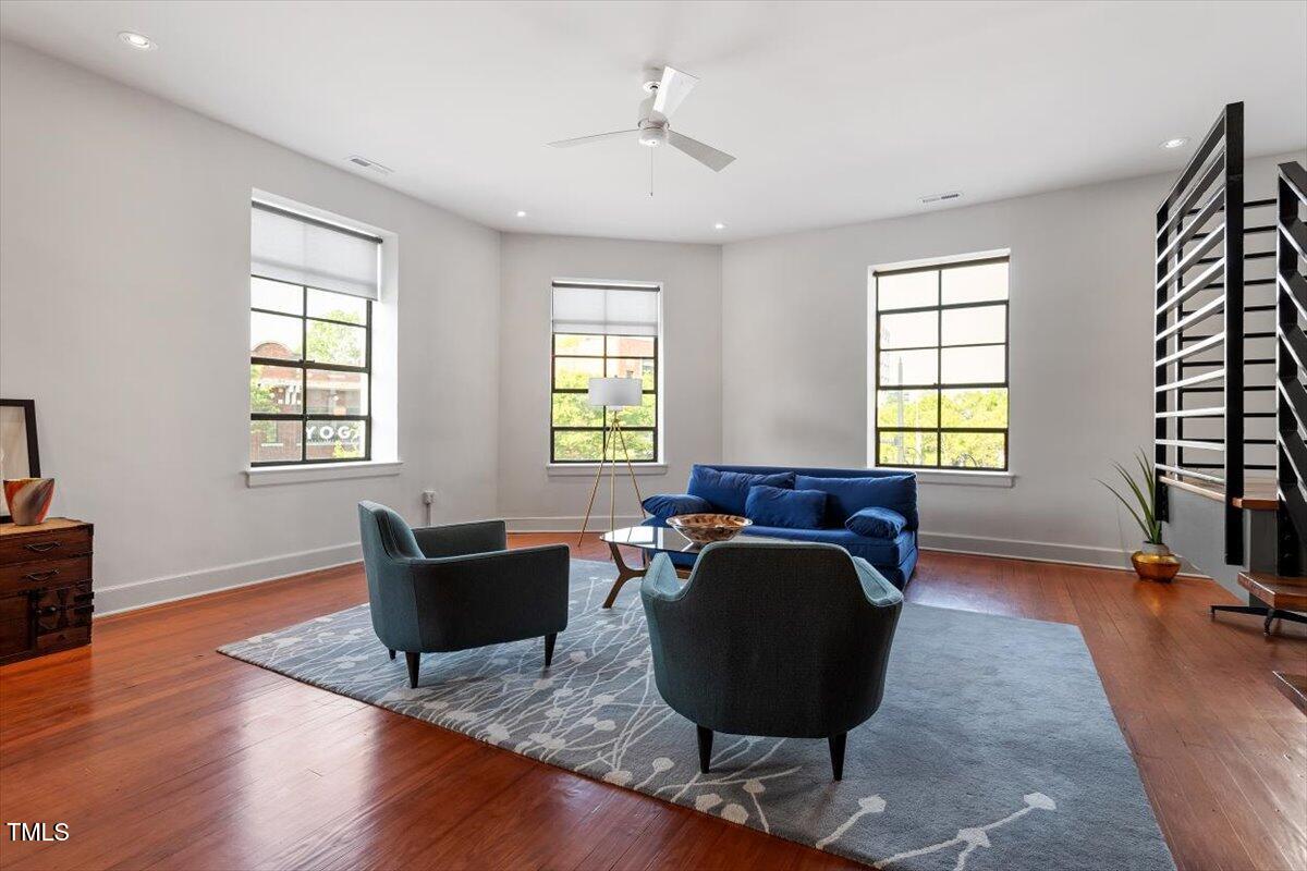 101 Morris Street D